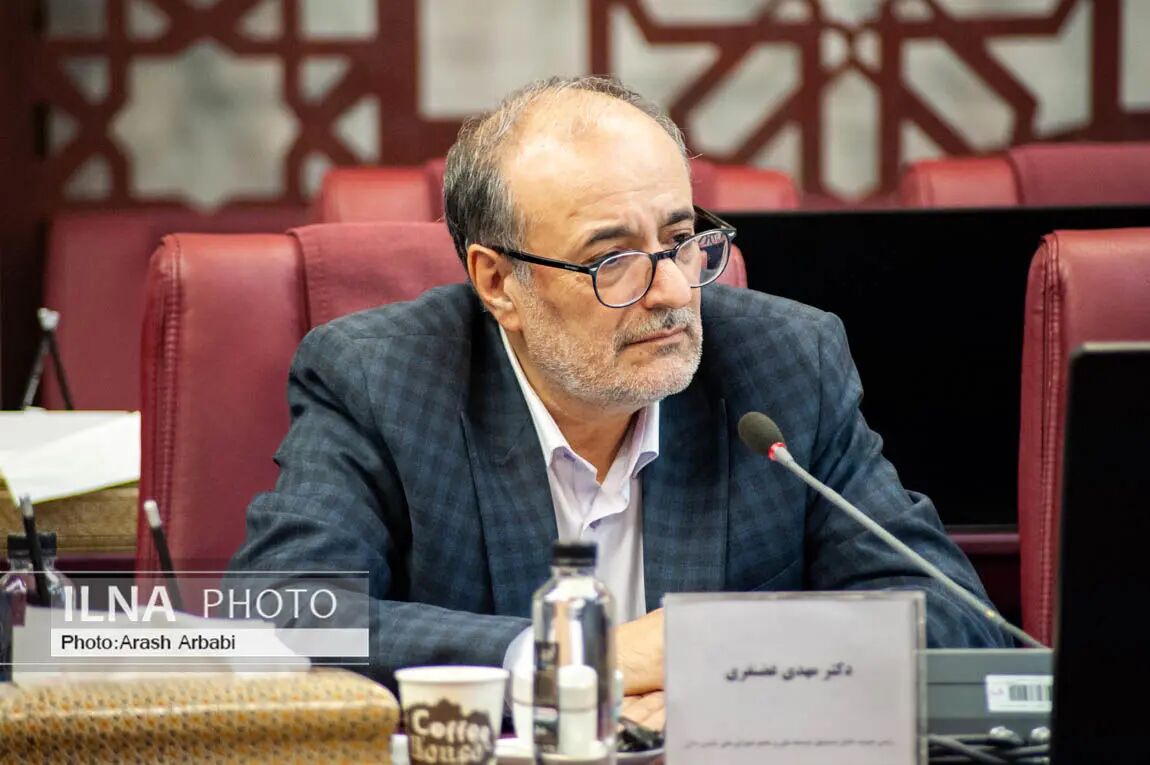 بدهی ۱۷ میلیارد دلاری صندوق توسعه ملی از نفت؛ غضنفری جزئیات انسداد حساب را گفت