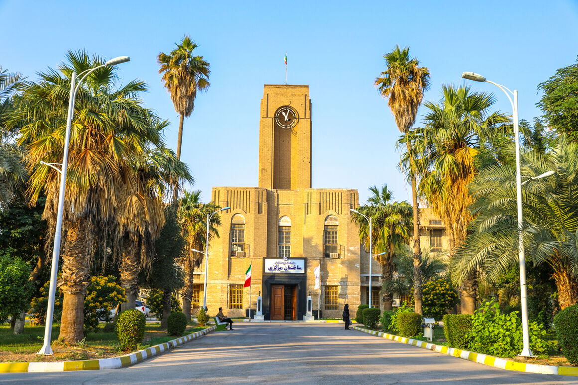 گسترش فعالیتهای بینالمللی دانشگاه صنعت نفت در هفته دولت ۱۴۰۵