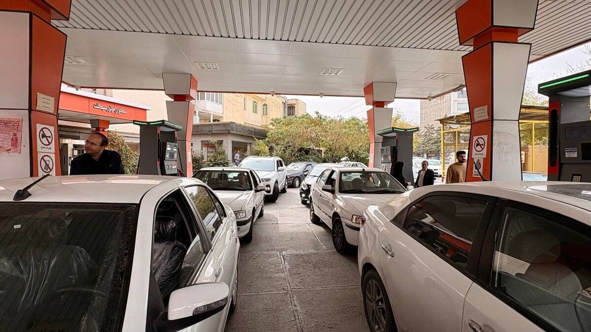 طرح جدید شناسایی مصرفکنندگان سوخت در ۲۵۰ جایگاه تهران کلید خورد