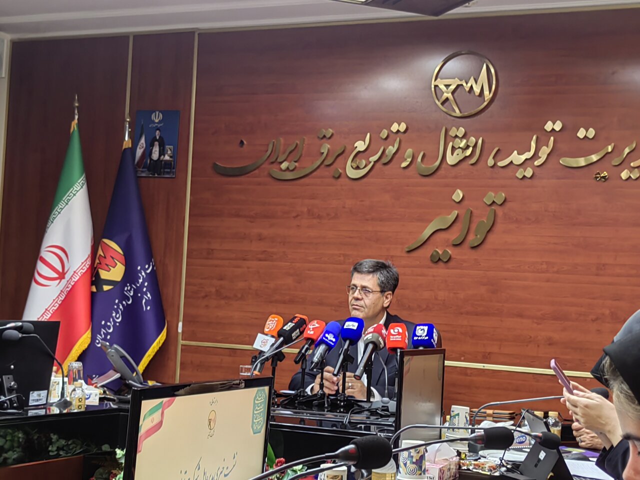 کاهش ۵۴ درصدی قطع و وصل برق در کشور با اقدامات توانیر
