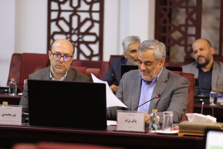 صندوق تضمین غیردولتی صنعت نفت با سرمایه ۳۰۰ میلیون یورو راه میافتد