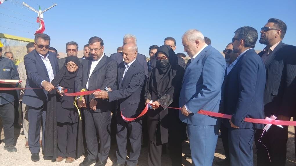 افتتاح پست برق ۶۶ کیلوولتی گویم در شیراز با حضور مقامات