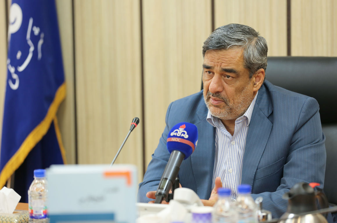 مدیرعامل شرکت ملی نفت ایران: خبر «قرارداد فروش نفت با مجوز وزیر» را تکذیب کرد