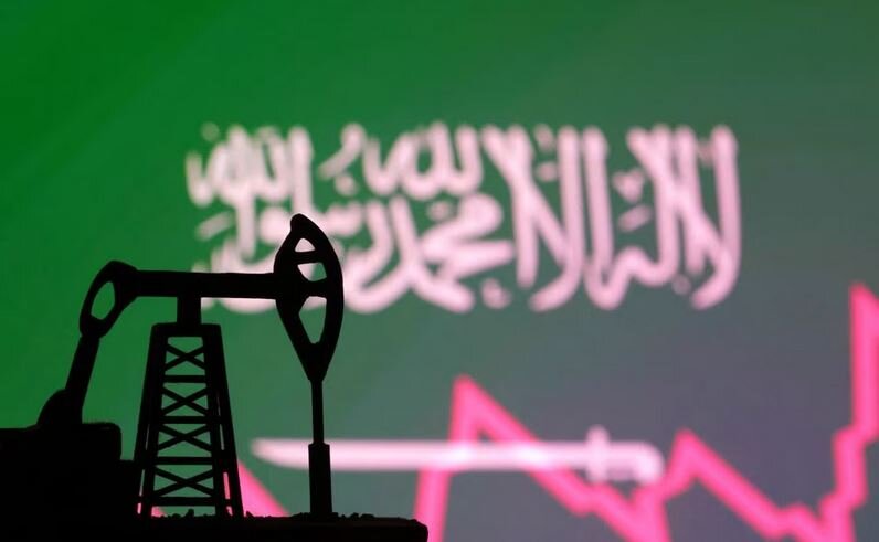 کاهش تولید نفت عربستان به پایینترین سطح از ۱۹۹۰